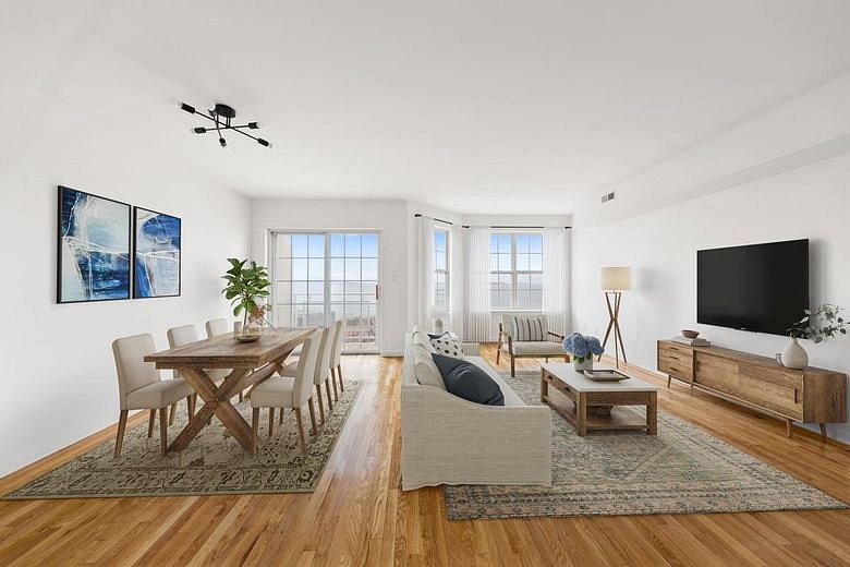 1 Longstreet Avenue #412