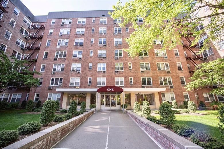 1 Sadore Lane #7W
