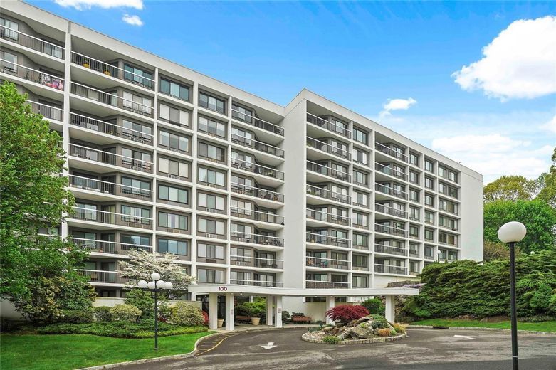 100 High Point Drive #504