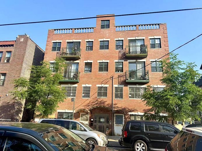 103-02 42nd Ave #4D