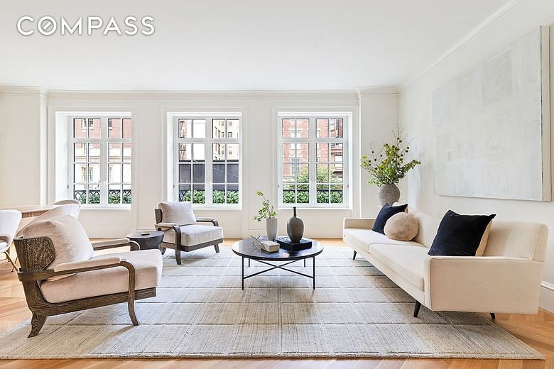 1045 Madison Avenue #3B