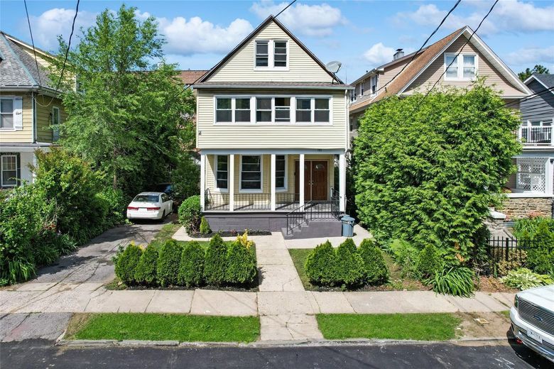 105 Hillside Avenue