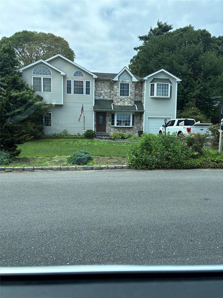 106 Southern Boulevard