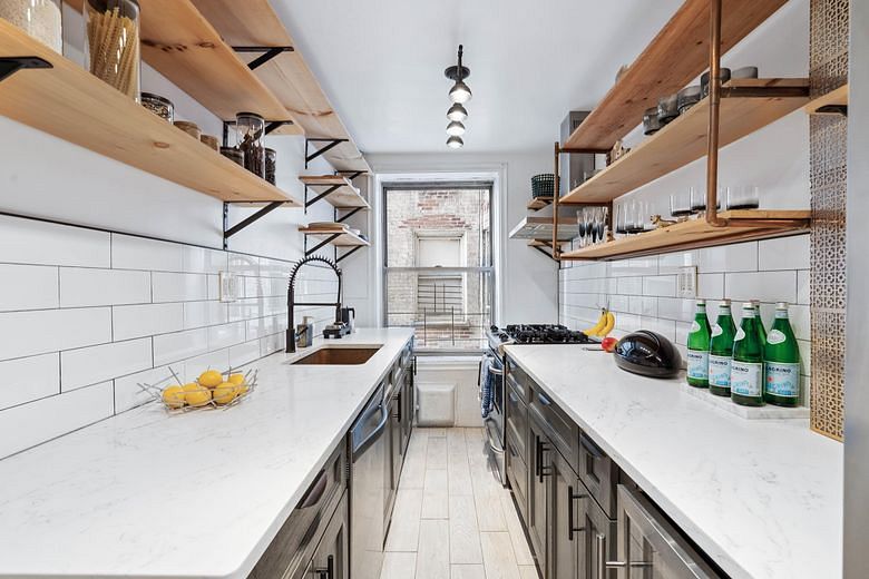 1075 Grand Concourse #1G