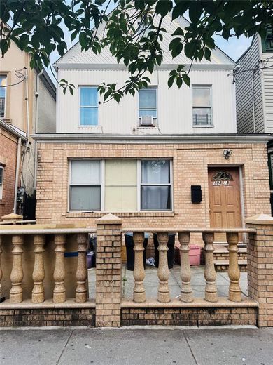 108-18 39 Avenue