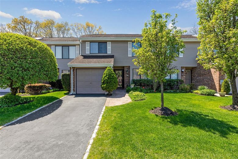 108 Hidden Ponds Circle