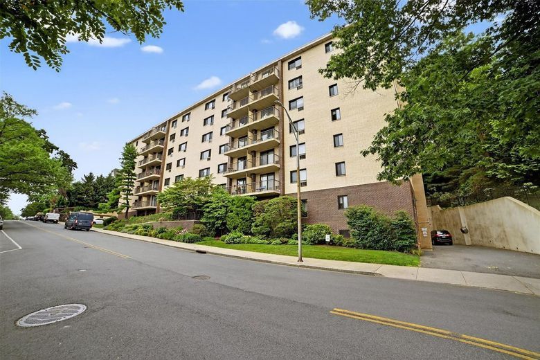 108 Sagamore Road #5F