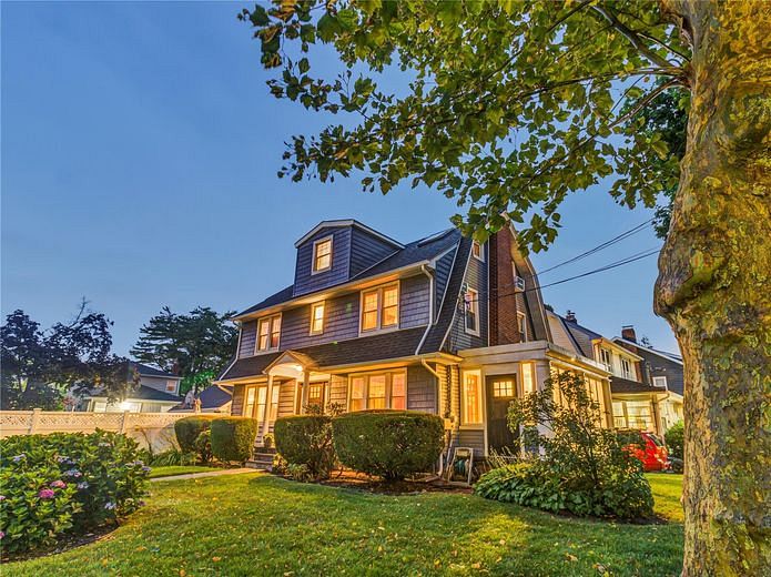 108 Vincent Avenue