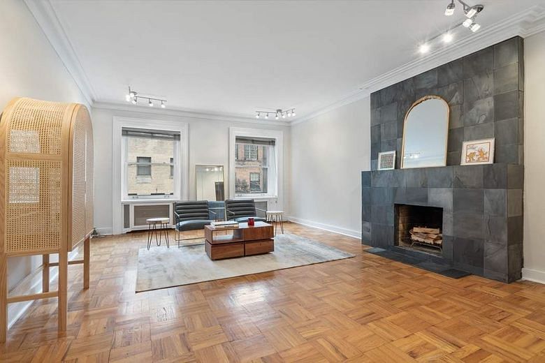 111 East 36th Street #5B
