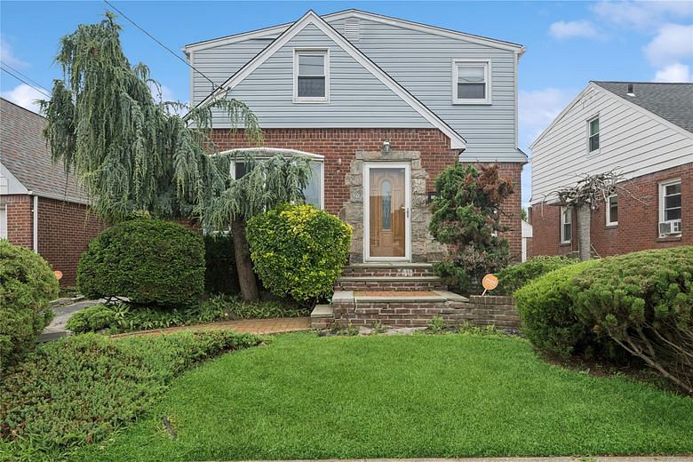 1111 Theodora Street