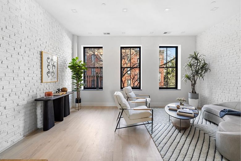 112 Luquer Street #2
