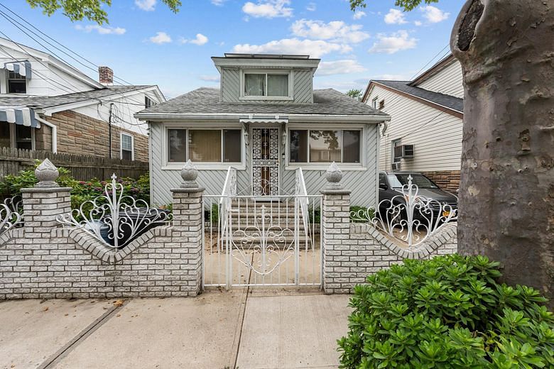 1160 E 89th Street