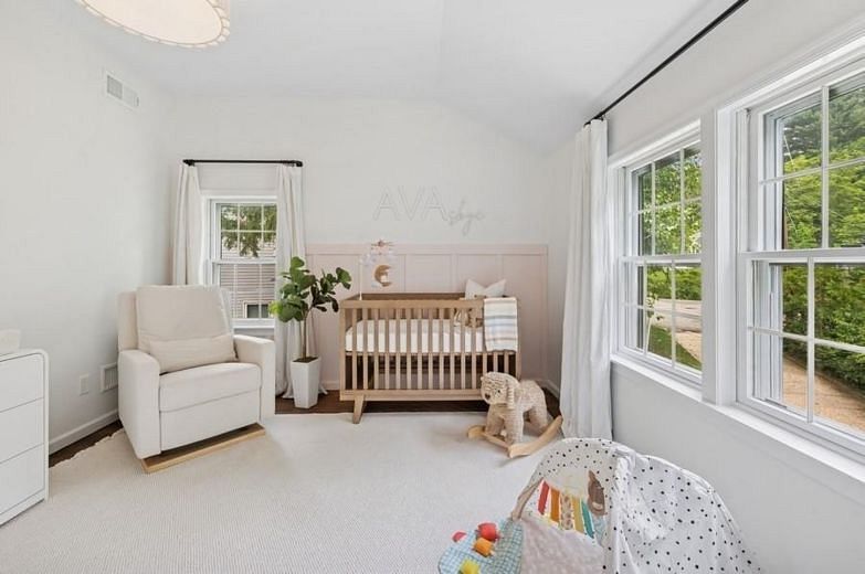 119 Tappan Landing Road