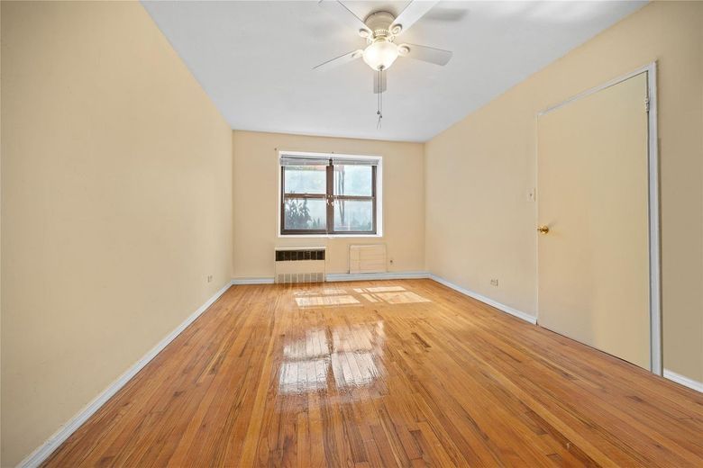1199 East 53rd street #1D