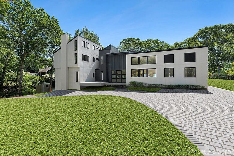 12 Plume Grass Way