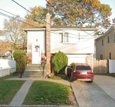 120 Manhattan Avenue