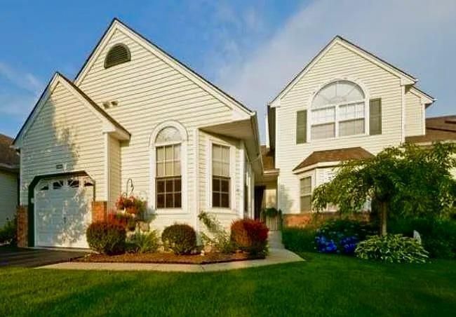 1405 Constance Lane