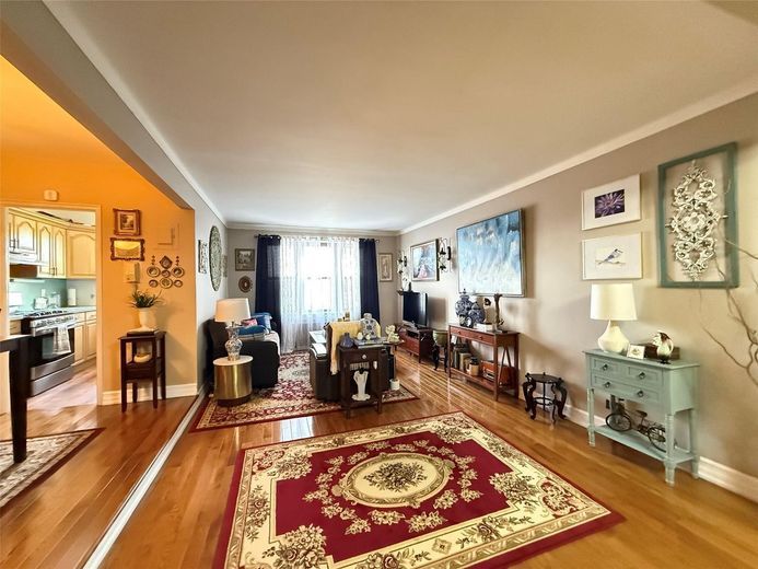 143-50 Hoover Avenue #302