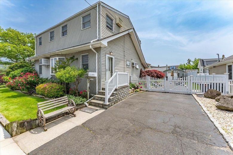 143 Davis Avenue