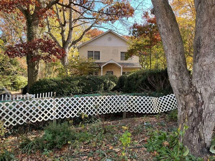 143 Walter Avenue