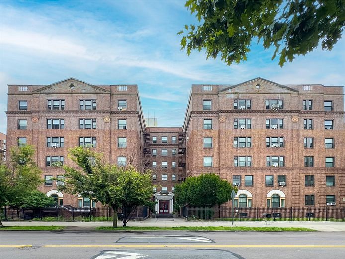 144-80 Sanford Avenue #6F