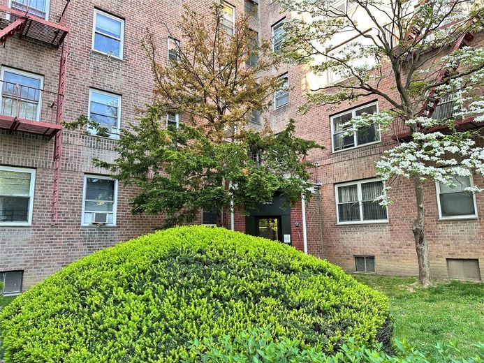 147-37 38th Avenue #C23