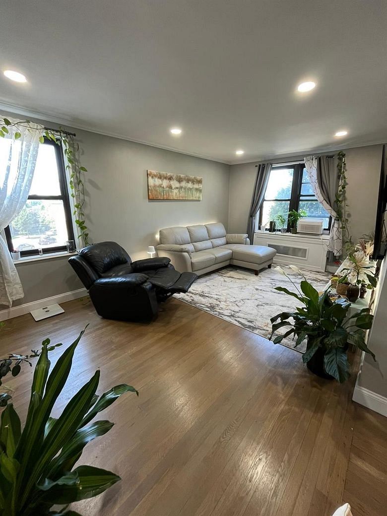 150-10 71st Avenue #2G