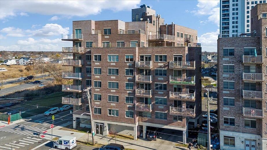 156 Beach 9th Street #7C