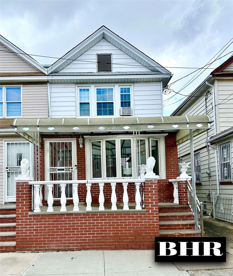 Homes For Sale in Flatlands Yoreevo