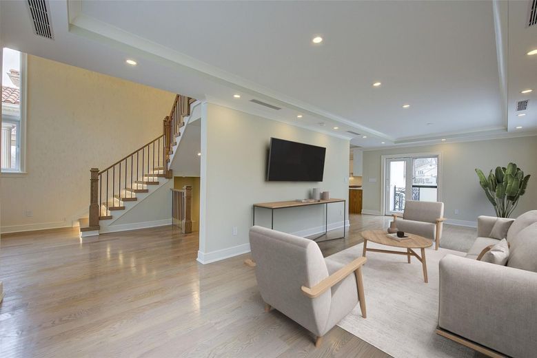 163-61 20th Ave