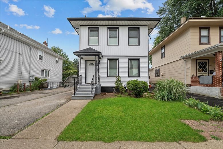 163 Grant Avenue