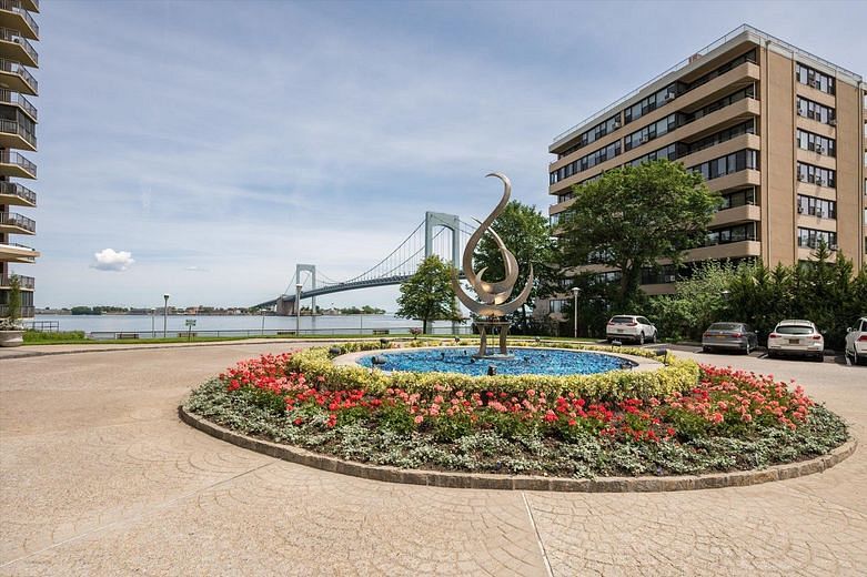 166-25 Powells Cove Boulevard #3F