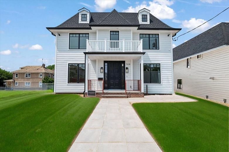 166 Wanser Avenue