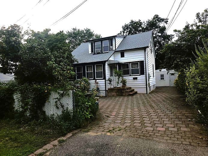17 June Avenue