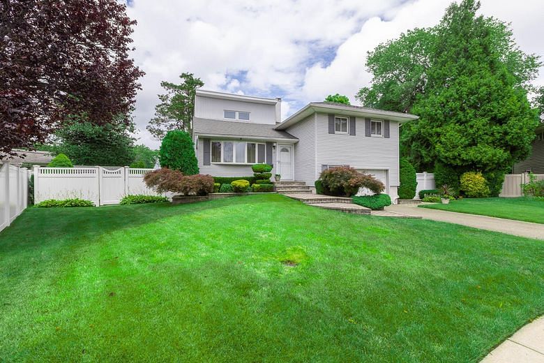 17 Verbena Court