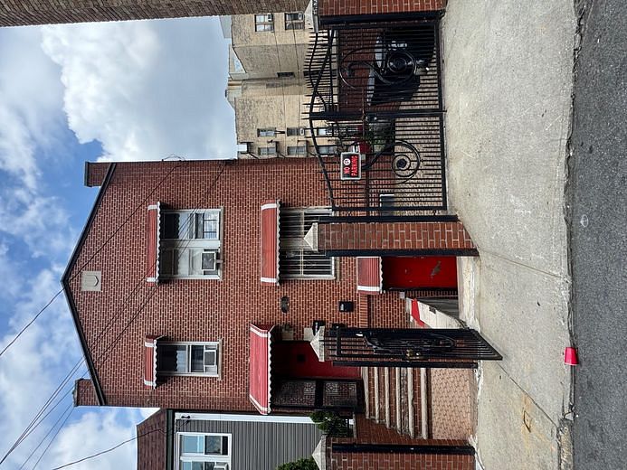 1800 Palisade Place