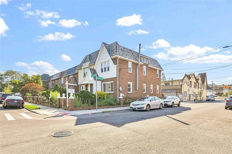 187-02 Foch Boulevard