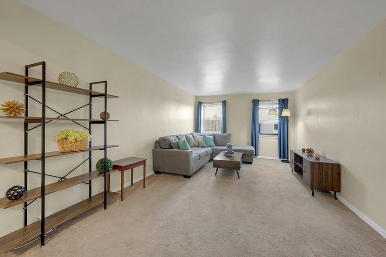 19 Old Mamaroneck Road #3E