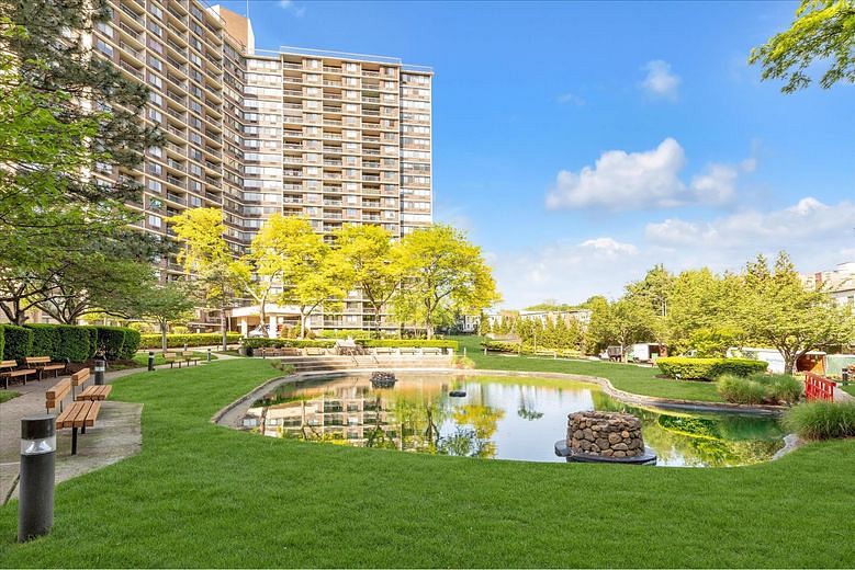 2 Bay Club Drive #10A