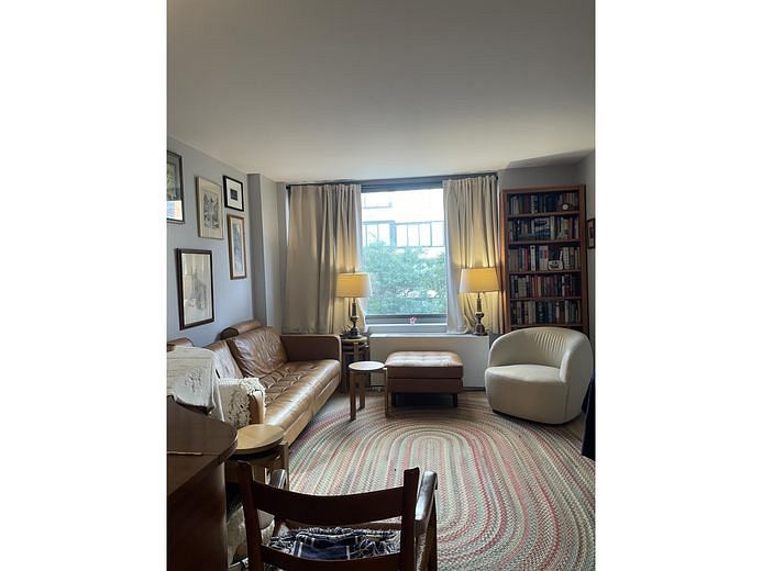 2 South End Avenue #4O