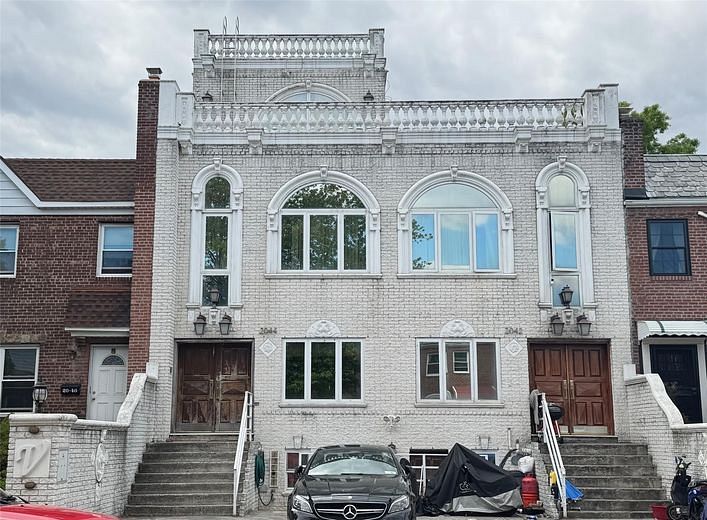 20-42 26 Street