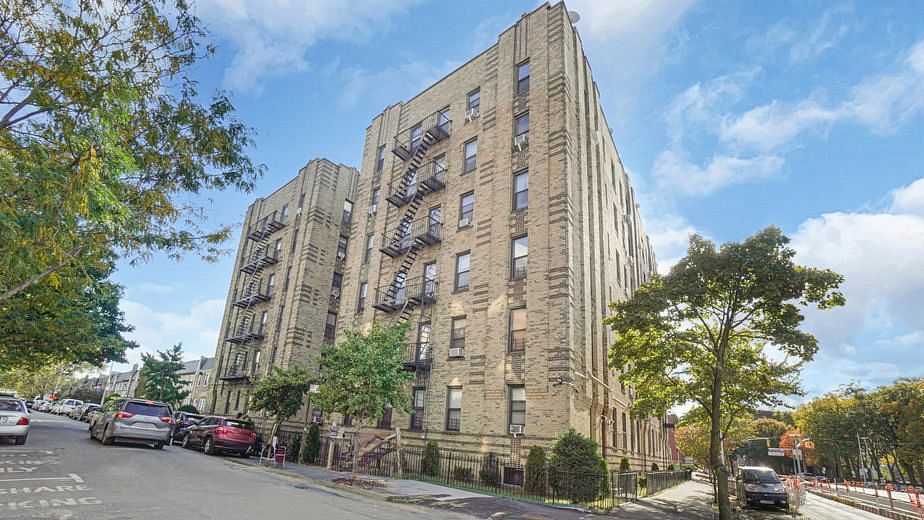 2020 E 41st Street #2B