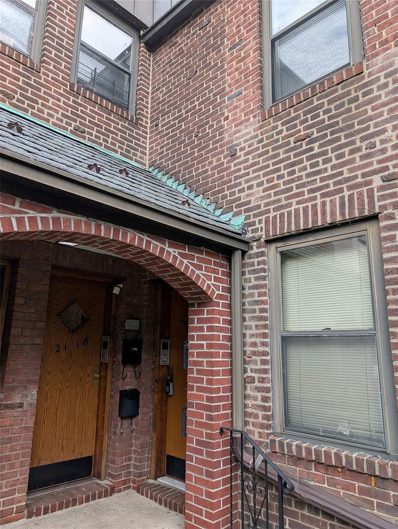 21-16 77 Street 2nd Floor