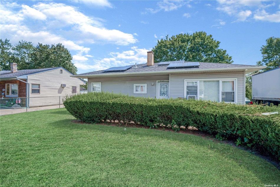 Homes For Sale in North Amityville Yoreevo