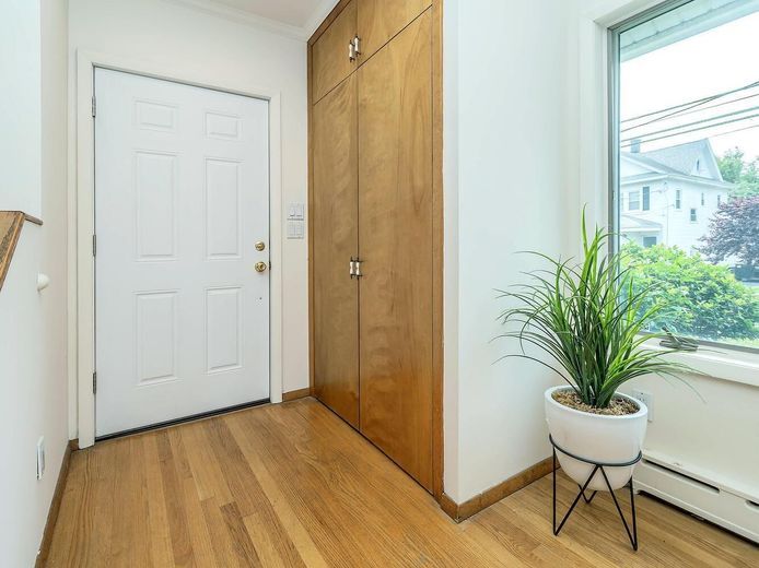 21 Herbert Avenue