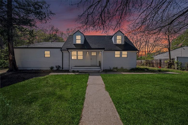 21 Lehigh Avenue