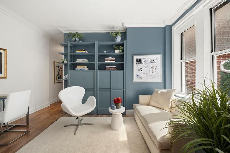 210 East 17th Street #3D