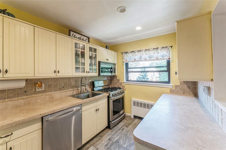 217-22 73rd Avenue #Upper