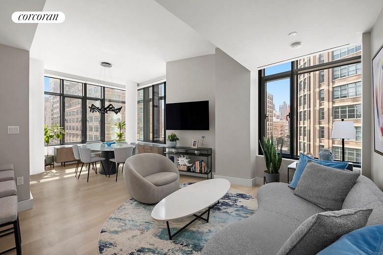 219 Hudson Street #6D