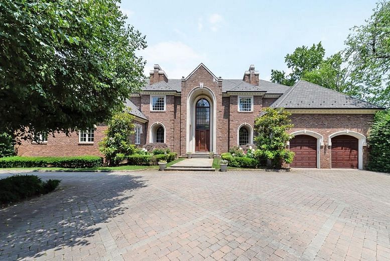 22 Willow Road